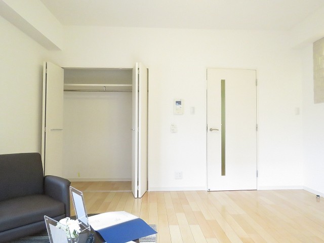 コンフォラス千石　クローゼット