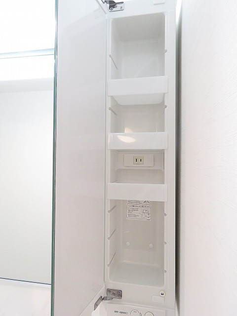 洗足ミナミプラザ　洗面化粧台