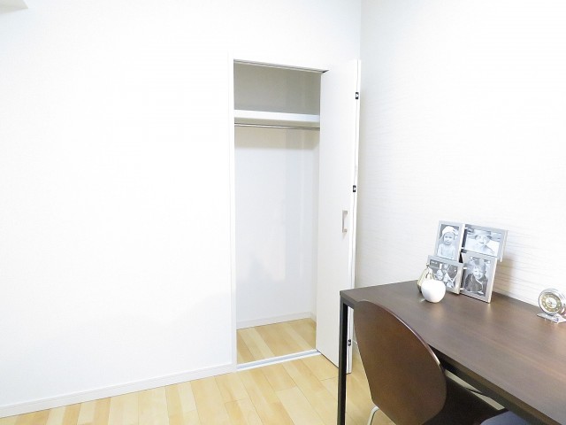 ナイスアーバン石川台　洋室約4.2帖