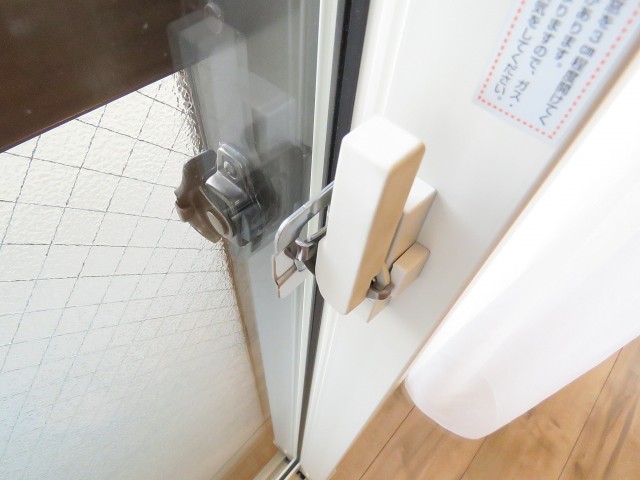 ユニーブル明大前　二重サッシ