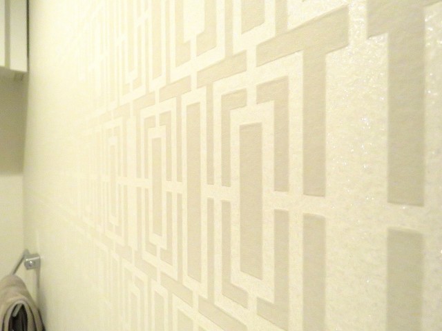 ナイスアーバン石川台　トイレのクロス