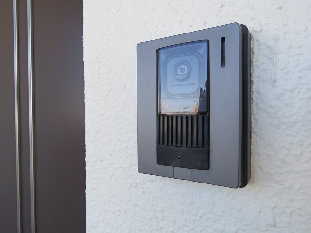 ダイアパレス弦巻　TVモニター付きインターホン