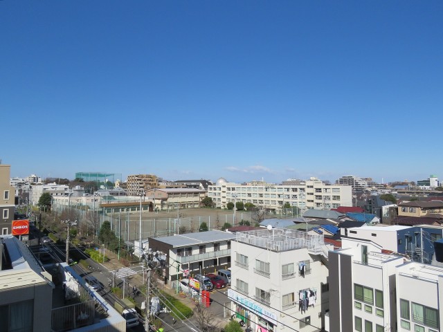 ダイアパレス弦巻　共用廊下眺望