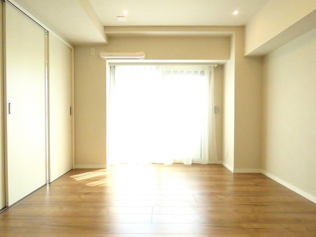 ユニーブル明大前　ＬＤＫ約9.2帖