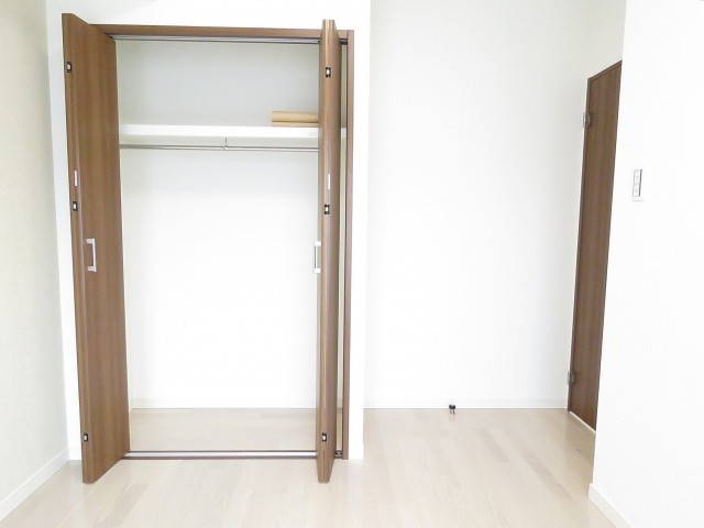 ナイスアーバン石川台　洋室約5.0帖