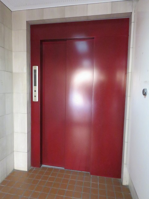 ユニーブル明大前　エレベーター