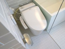 祐天寺ニュースカイマンション　ウォシュレット付きトイレ