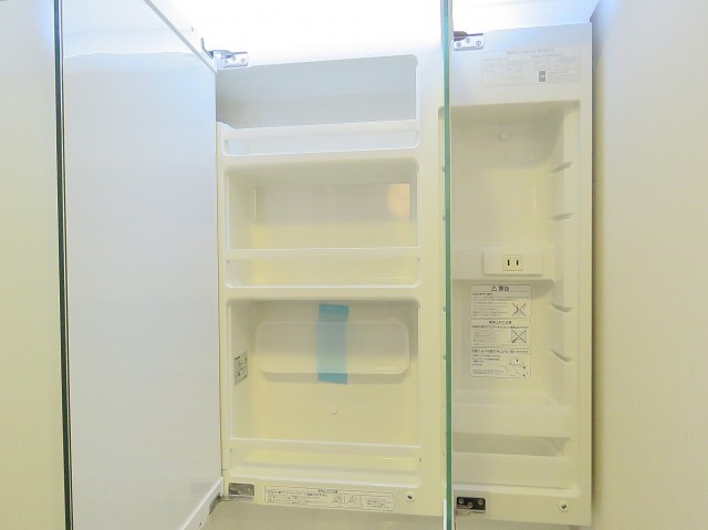 ビラ自由ヶ丘　洗面化粧台