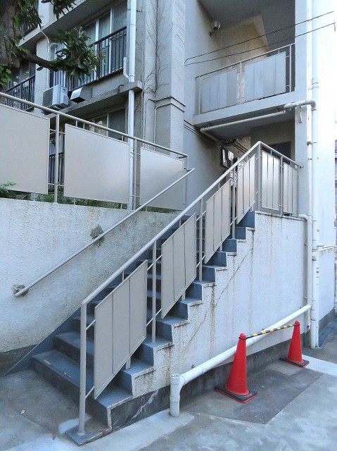 代官山コーポラス　エントランス