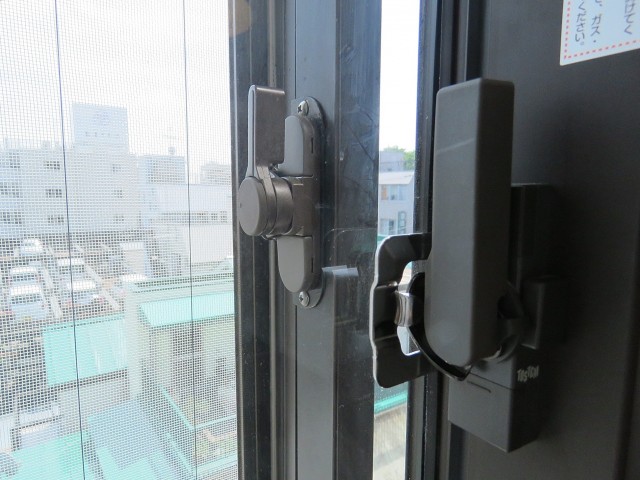 ビラ自由ヶ丘　二重サッシ