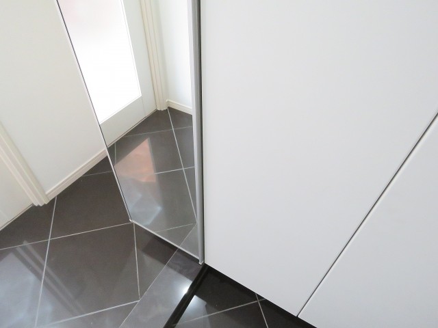 中銀南青山マンシオン　シューズBOX