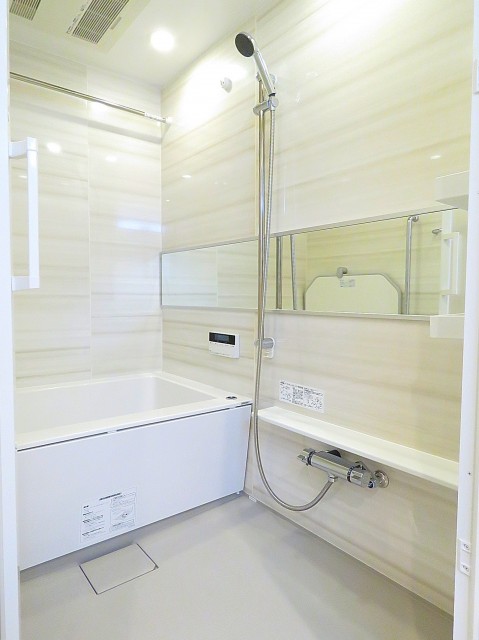 ガーデンハウス　バスルーム