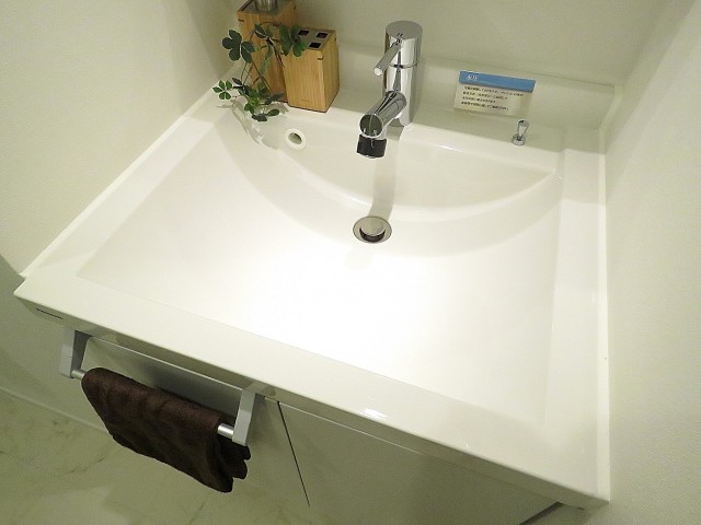 池袋サンシャインプラザ　洗面ボウル