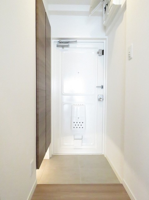 レヂオンス大山　玄関ホール