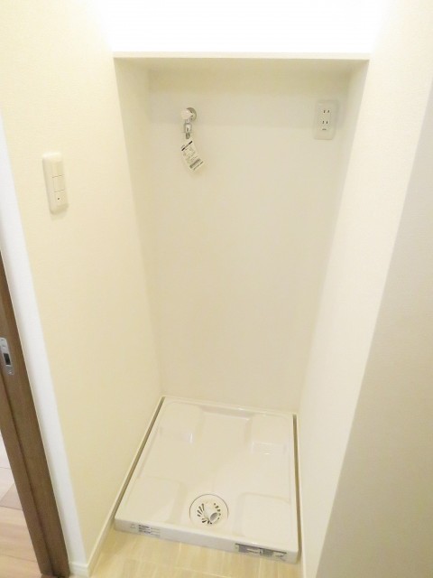 レヂオンス大山　洗濯機置場