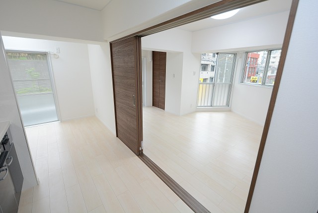 ハイネス大久保 洋室6.3