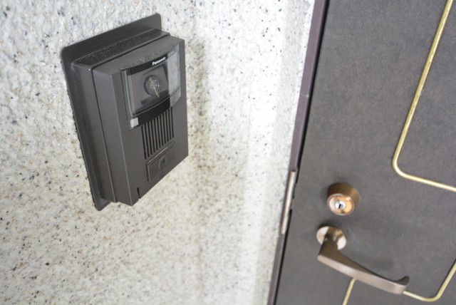 ライオンズマンション弦巻 玄関