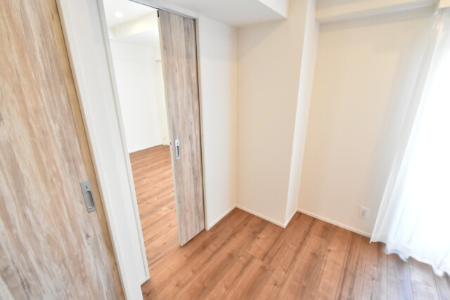 フォンテ青山 洋室