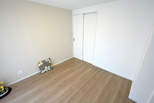 上馬シティホーム 洋室２