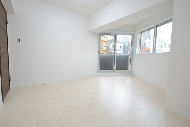 ハイネス大久保 洋室5.9