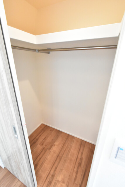 フォンテ青山 洋室