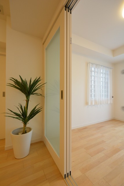 ライオンズマンション弦巻 洋室1