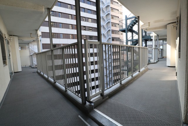 田町スカイハイツ 玄関