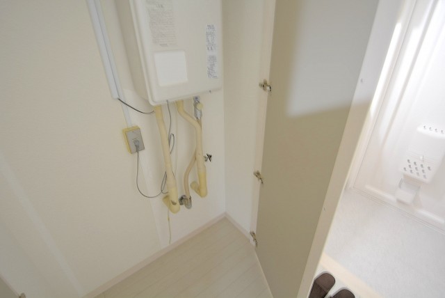 ファムール目黒 玄関