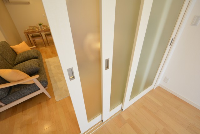 ライオンズマンション弦巻 洋室1