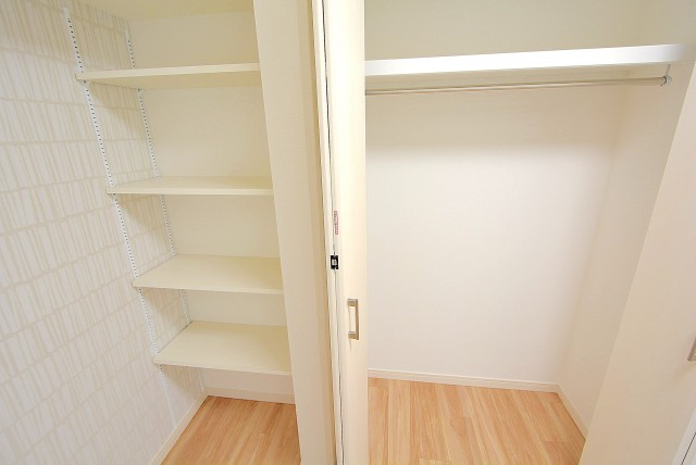 インペリアル常盤松 洋室２