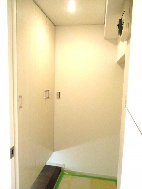 2エクセル旗の台玄関