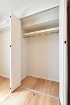 オーベル上馬A 洋室2