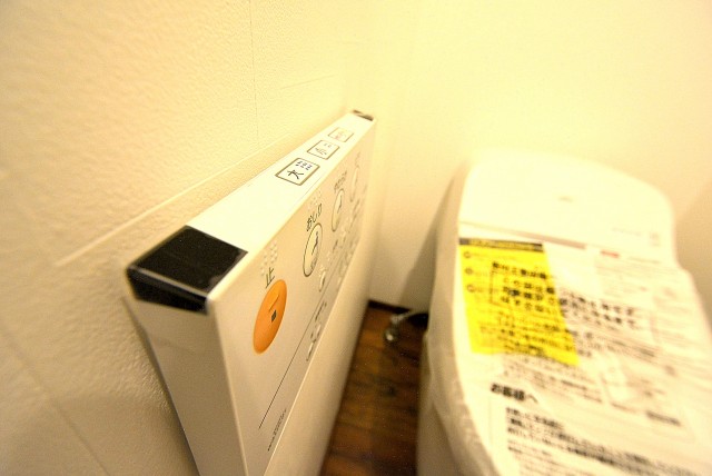 モナーク三軒茶屋 トイレ