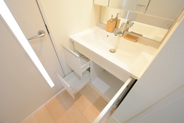 中銀桜新町マンシオン 洗面