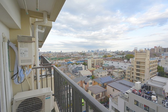 桜上水山森マンション バルコニー