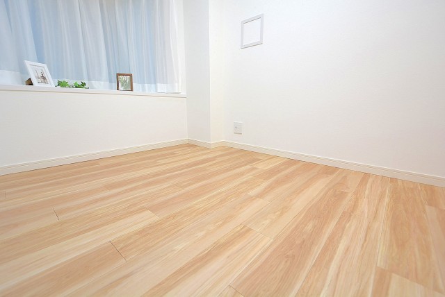 インペリアル常盤松 洋室