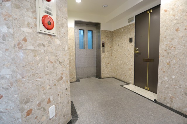 エタンセレ五反田 玄関