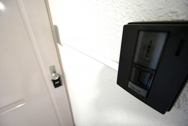 モナーク三軒茶屋 玄関