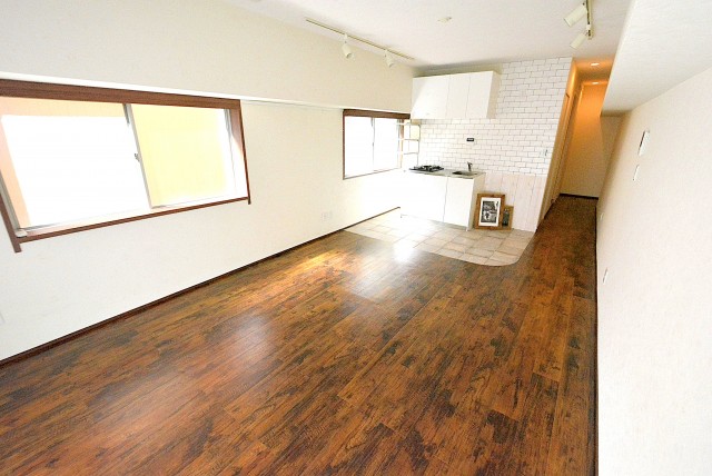 モナーク三軒茶屋 LDK (4)