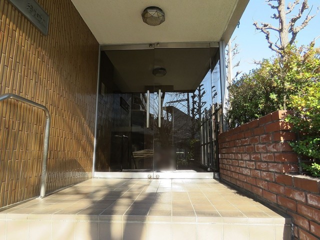 クレードル都立大　エントランス