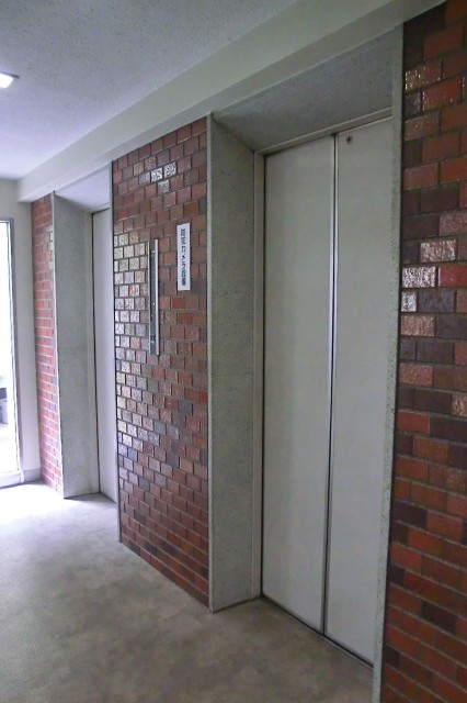 上町マンション　エレベーター