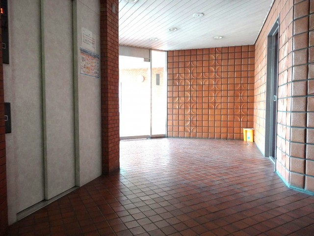 エクセル旗の台　エントランスホール