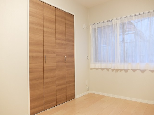 パレ・ド・エール砧　洋室収納