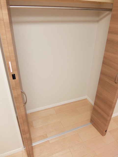 パレ・ド・エール砧　洋室収納