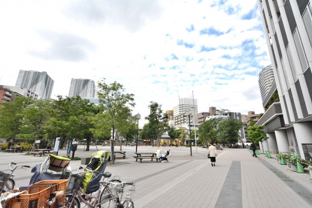 晴海テラス　駅前