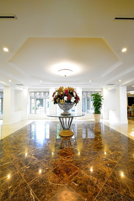 松濤アパートメント_エントランスホール