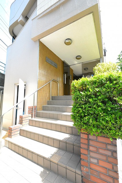 クレードル都立大　エントランス