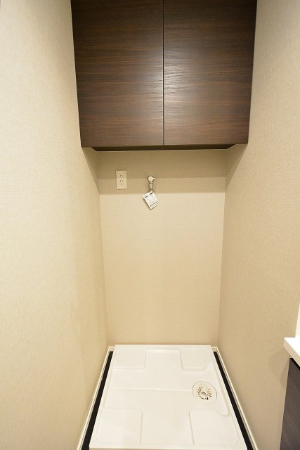 松濤アパートメント_ランドリースペース