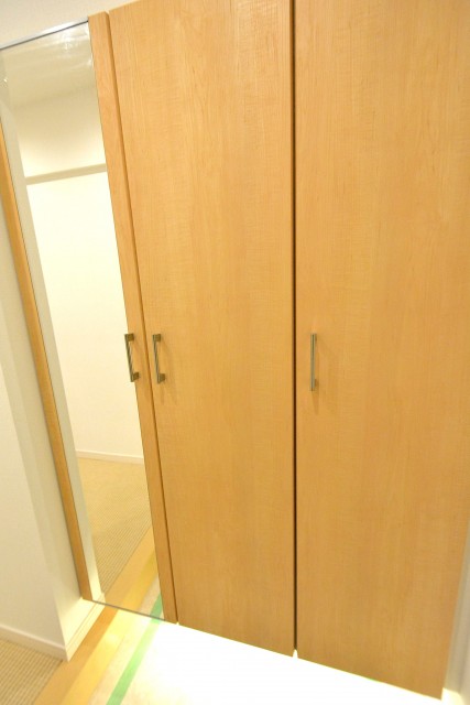 クレール桜新町　シューズボックス