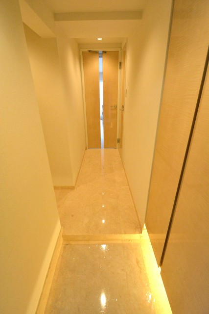 黎明マンション　玄関